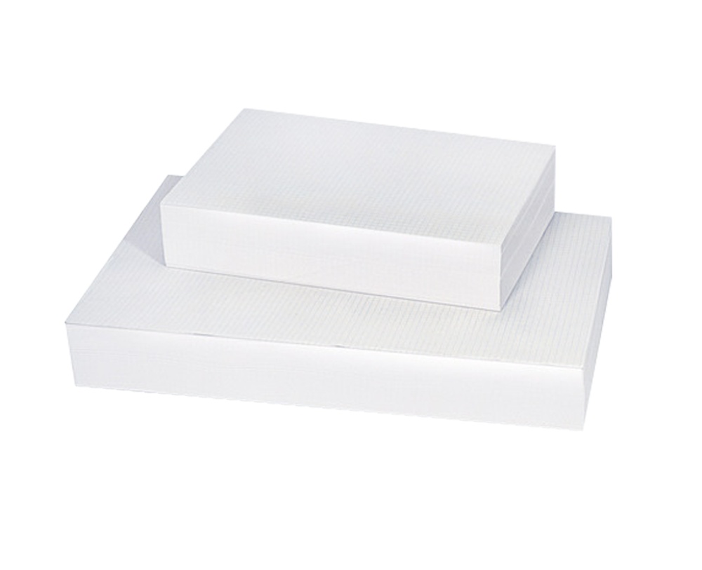 Karton A4 čtverečkovaný 220g 200 listů